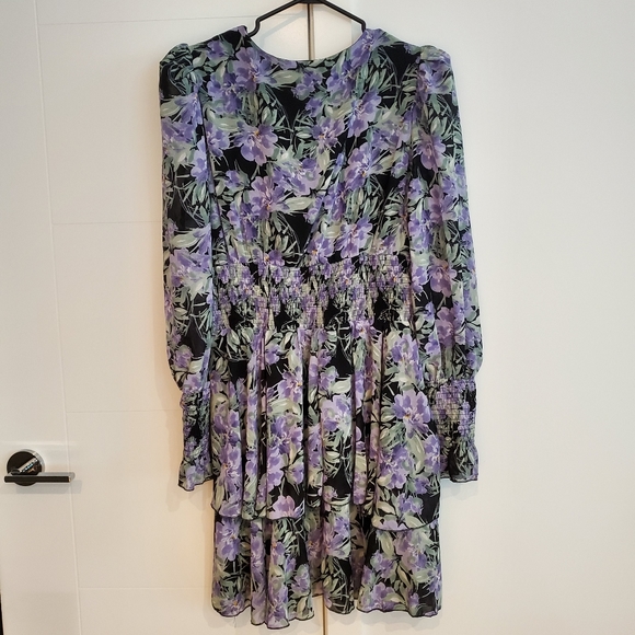 Lantern Sleeve Shirred Waist Ruffle Dress - New - Picture 10 of 12